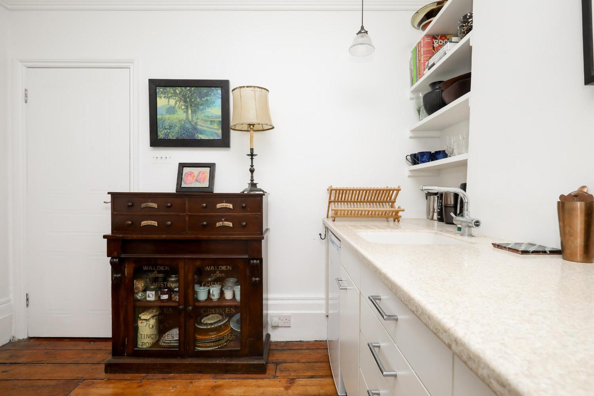 Charming West End In Peaceful Fitzrovia Apartamento